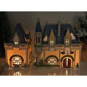 Department 56 Disney Parks Village Series Heritage Village Collection Light Up